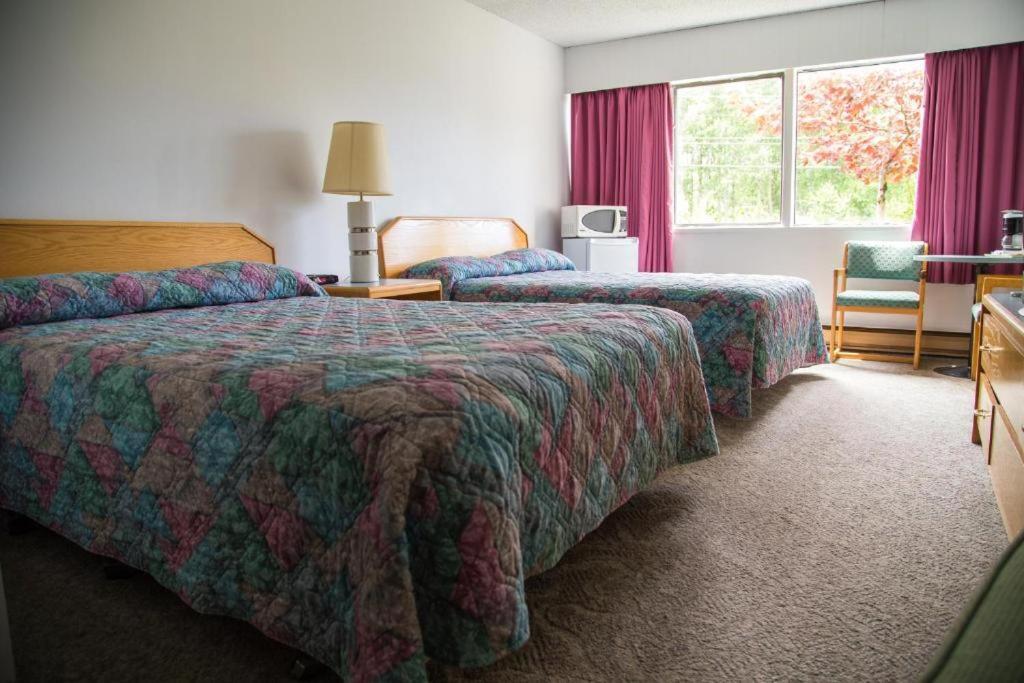 Providence Place Inn Port Hardy Εξωτερικό φωτογραφία