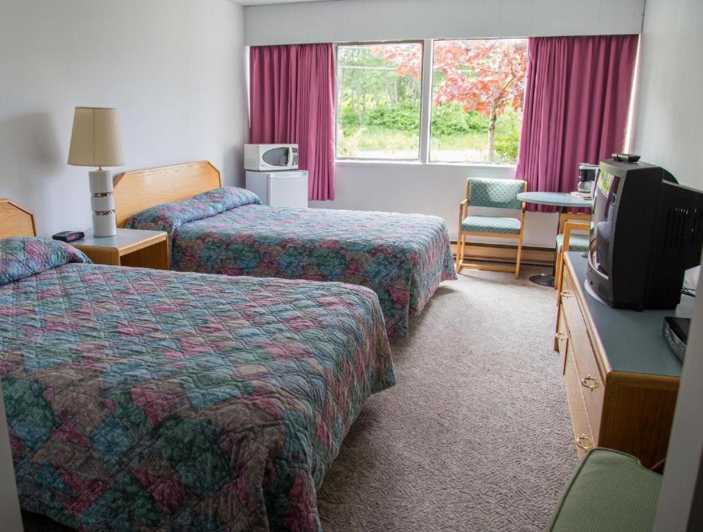 Providence Place Inn Port Hardy Εξωτερικό φωτογραφία