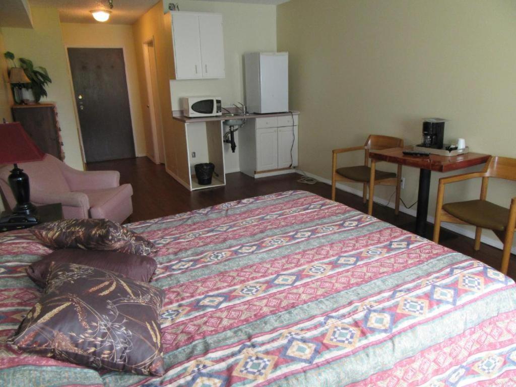Providence Place Inn Port Hardy Εξωτερικό φωτογραφία